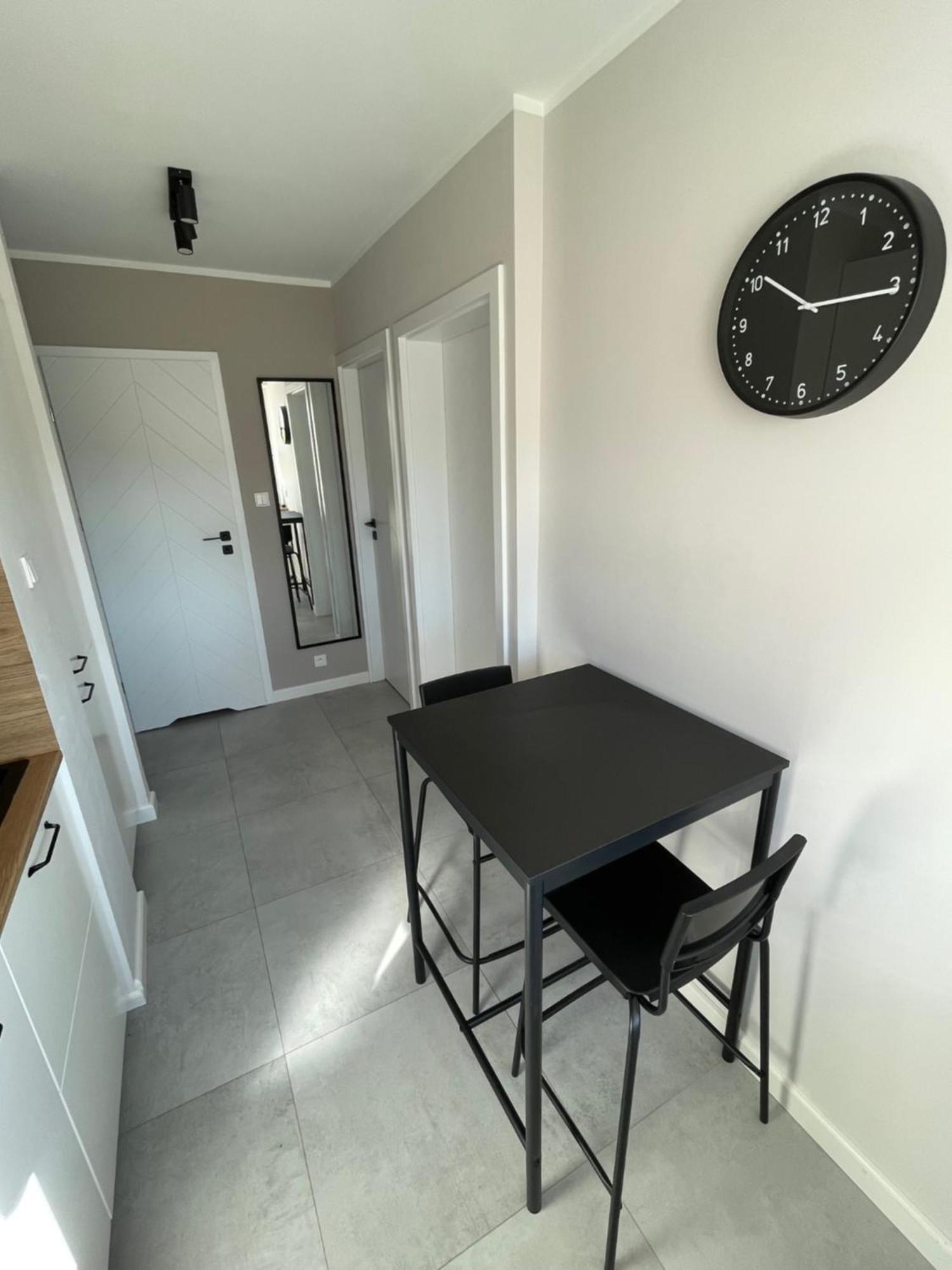 Pl. Dabrowskiego 12 By Homeprime Varsovia Exterior foto